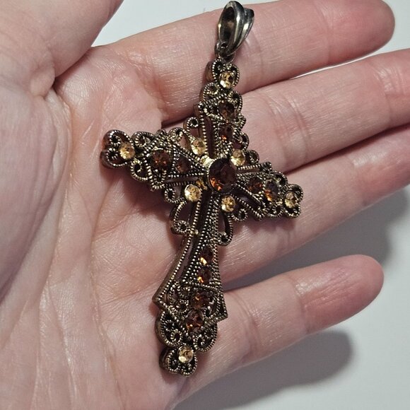 **Sale** Gold tone inspirational cross pendant - Picture 3 of 9